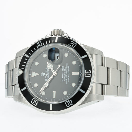 Rolex Submariner Date Black Dial Stainless Steel 40MM Automatic 16610