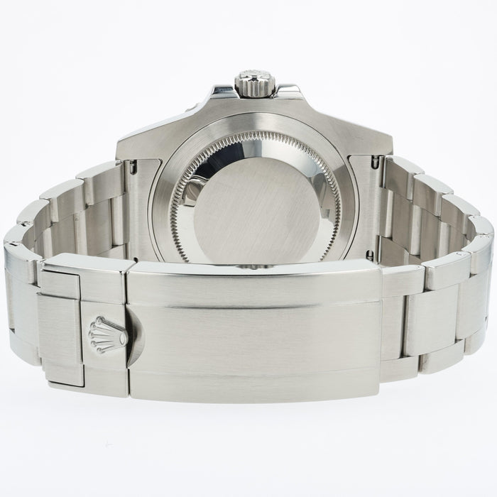 Rolex Submariner Date Green Dial Hulk Stainless Steel 40mm Oyster 116610LV