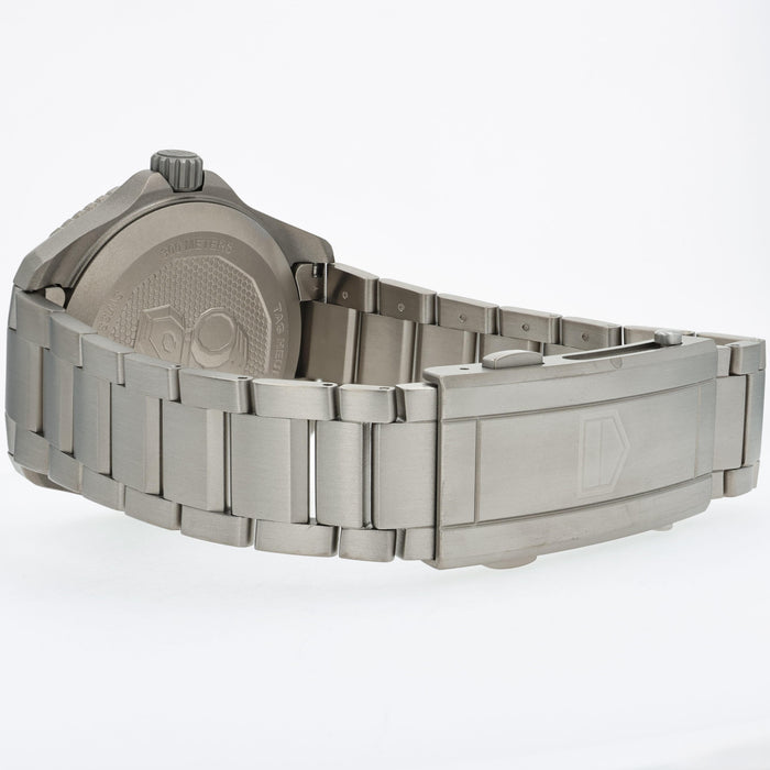 TAG Heuer Aquaracer Professional 300 Green Dial Titanium 43MM Automatic WBP208B