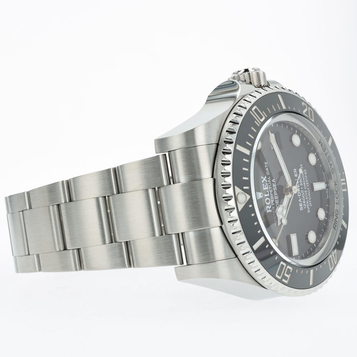 Rolex Sea-dweller Deepsea 44mm Black Dial Stainless Steel Oyster 136660