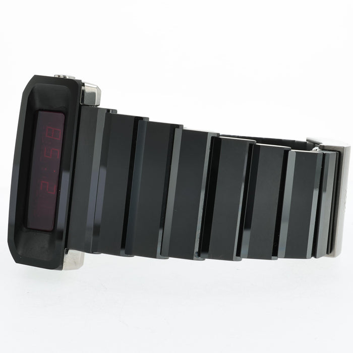 Girard Perregaux Casquette 2.0 Digital Dial Quartz Ceramic 39800-32-001-32A