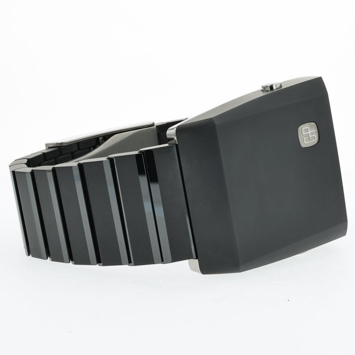 Girard Perregaux Casquette 2.0 Digital Dial Quartz Ceramic 39800-32-001-32A