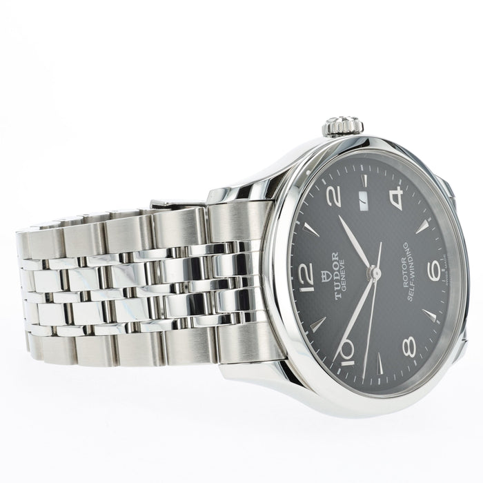 Tudor 1926 Black Dial Stainless Steel Automatic 39mm 91550