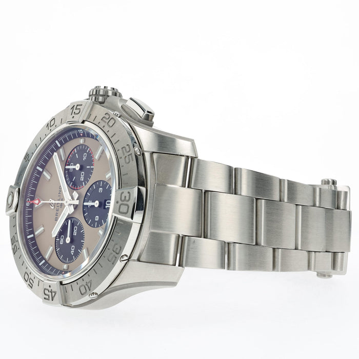 Breitling Avenger B01 Chronograph Beige dial Stainless Steel AB0147