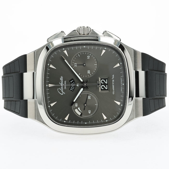 Glashutte Seventies Chronograph Panorama Date 1-37-02-01-02-33
