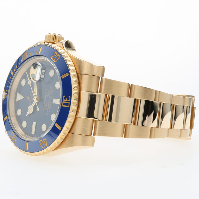 Rolex Submariner Date Blue Dial Solid 18kt Yellow Gold 40mm 116618LB