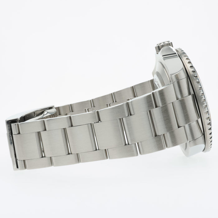 Rolex Sea-Dweller Automatic 43mm Black Dial Stainless Steel 126600