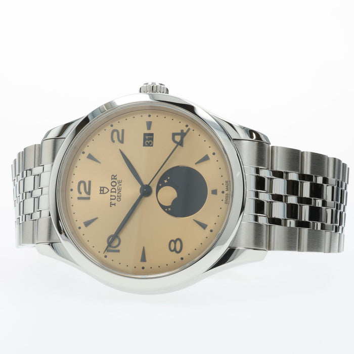 Tudor 1926 Luna Moonphase 39mm Champagne Dial Stainless Steel 91560