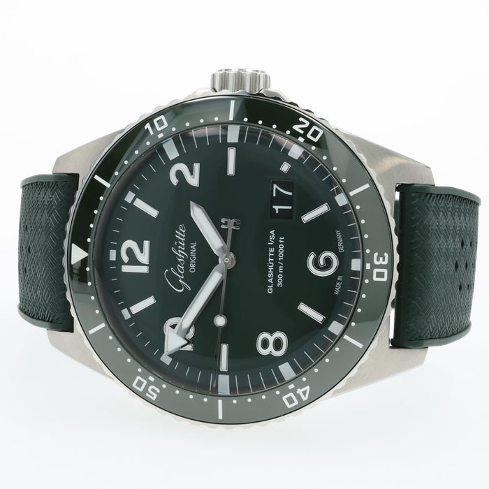 Glashutte SeaQ Panorama Date Green Stainless Steel 1-36-13-07-83-34