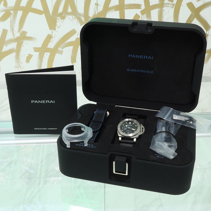 Panerai Luminor Submersible Black Dial 42MM Steel/Rubber Automatic PAM00973