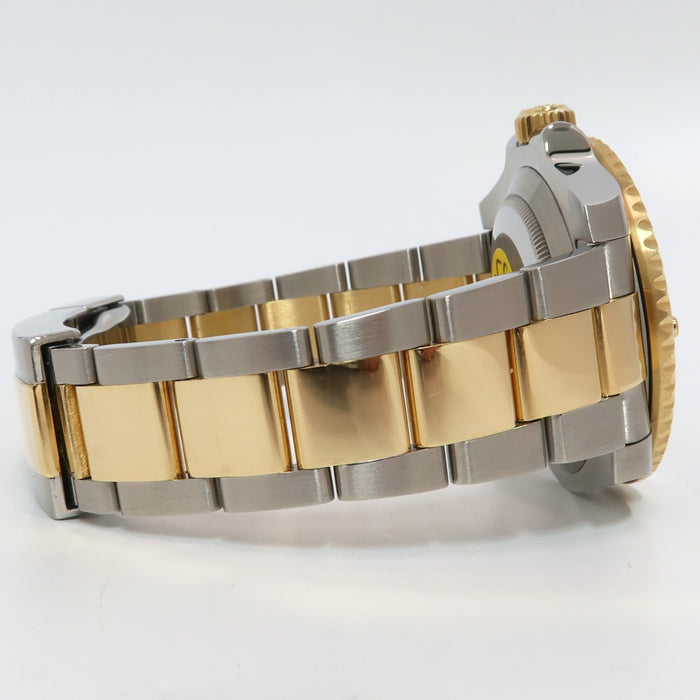 7980560