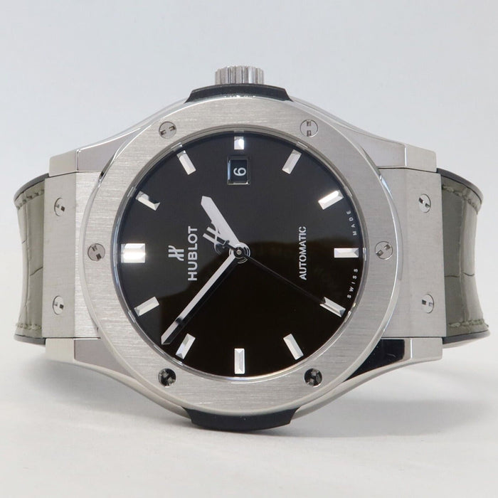 Hublot Classic Fusion Green Dial Titanium 42MM Automatic 542.NX.8970.LR