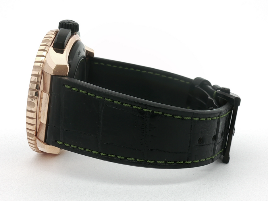8696493