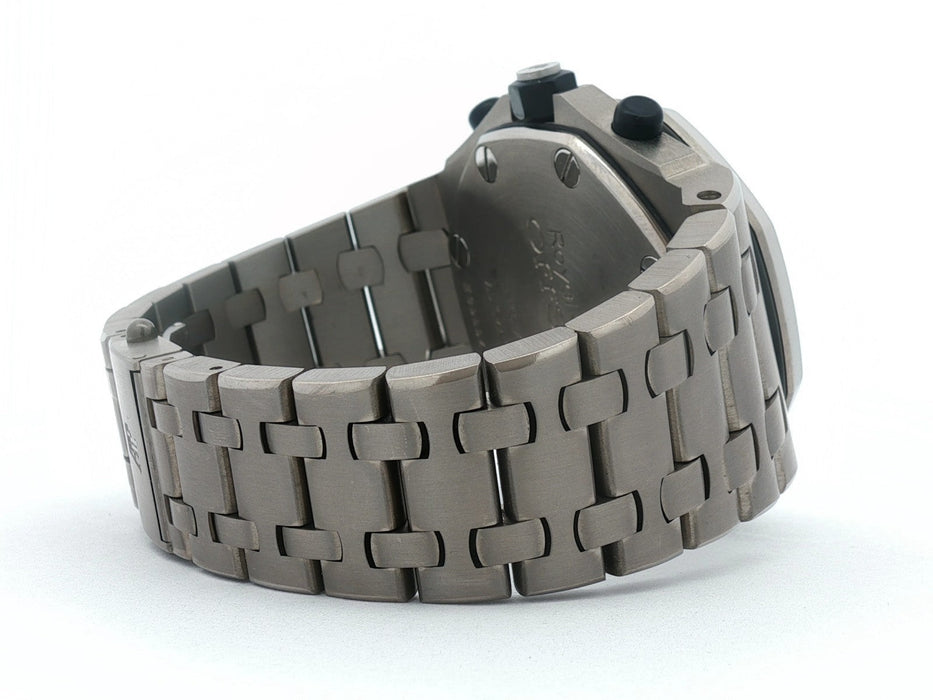Audemars Piguet Royal Oak Offshore Chronograph Titanium 25721TI.OO.1000TI.01
