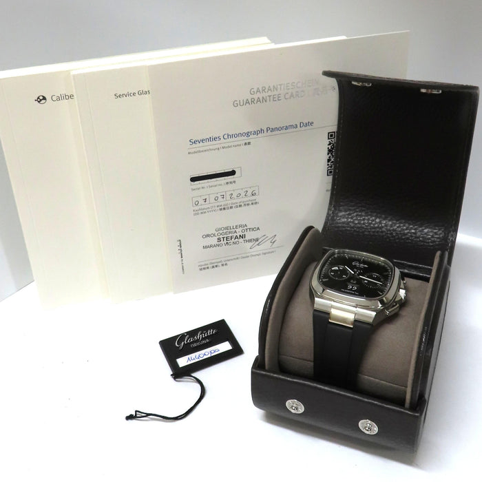 Glashutte Seventies Chronograph Panorama Date 1-37-02-01-02-33