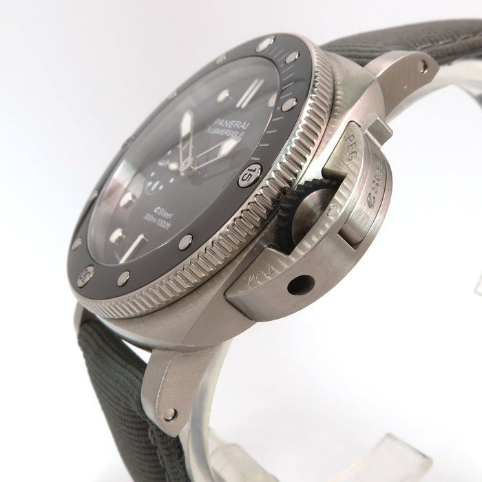 Panerai Submersible Quarantaquattro Grigio Roccia 44mm Stainless Steel PAM01288