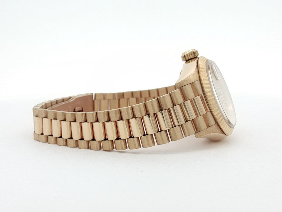 Rolex Lady-Datejust 26mm Solid 18kt Yellow Gold Champagne Stick Dial 69178