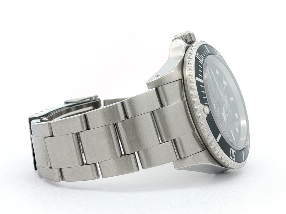 Rolex Sea-Dweller Black Dial Stainless Steel 40MM Automatic Oyster 16600