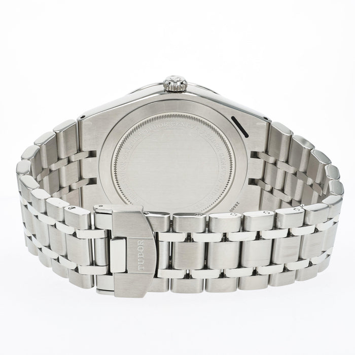 Tudor Royal Silver Dial Stainless Steel Day Date 41mm Automatic 28600